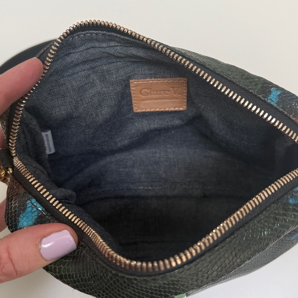 Clare V. Vivier Midi Sac in evergreen snake stripes - Picture 13 of 13